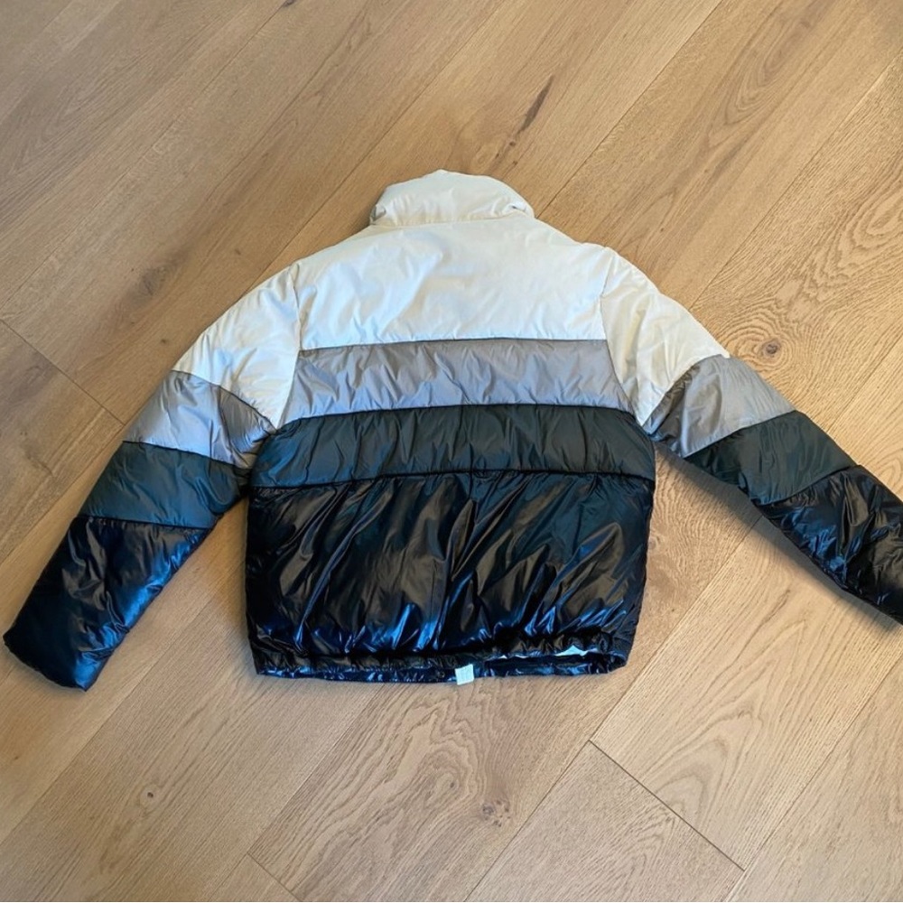 Color Block Puffer Jacket - Picture 5 of 5